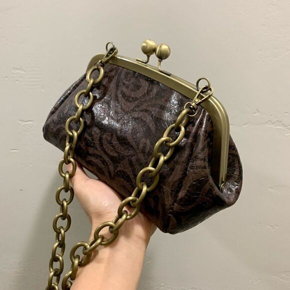 Handmade Genuine Leather Floral Embossed Clutch/Shoulder Bag/Crossbody - Picture 8 of 14